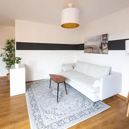 Fullhouse - Halle - T28 - Hawk Apartment Exterior photo