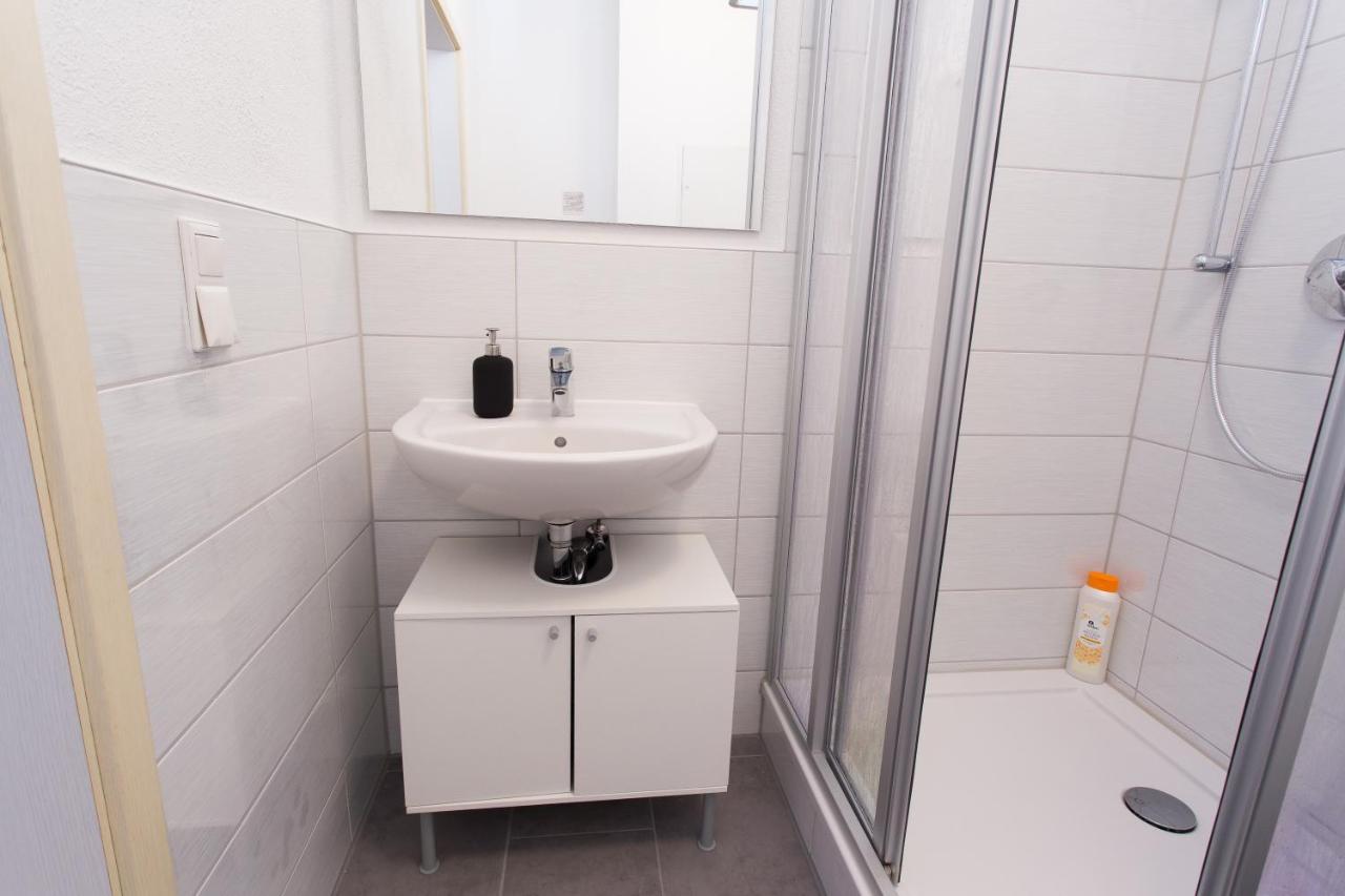 Fullhouse - Halle - T28 - Hawk Apartment Halle (Saale)