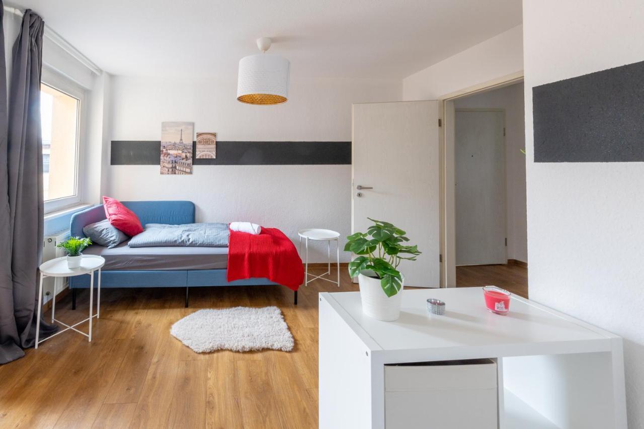 Fullhouse - Halle - T28 - Hawk Apartment Halle (Saale)
