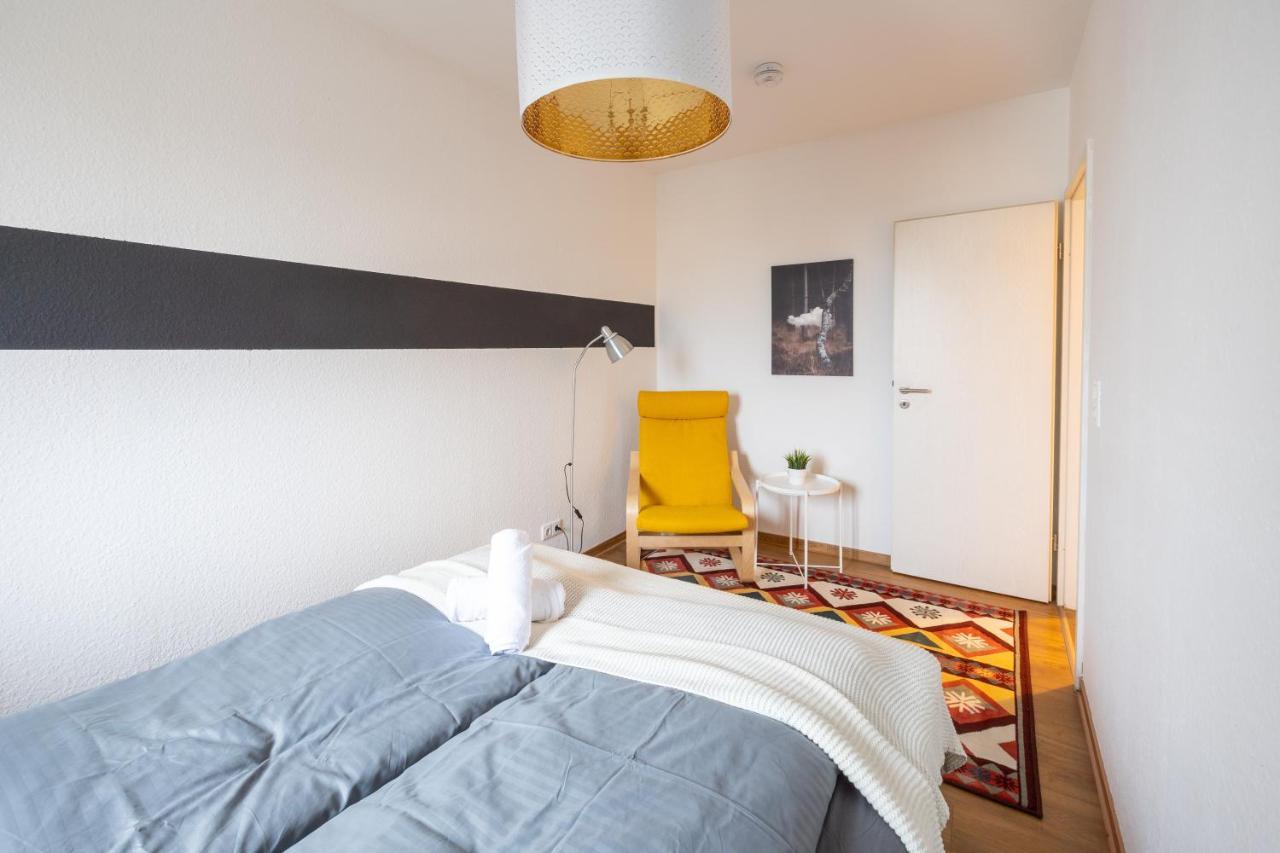 Fullhouse - Halle - T28 - Hawk Apartment *
